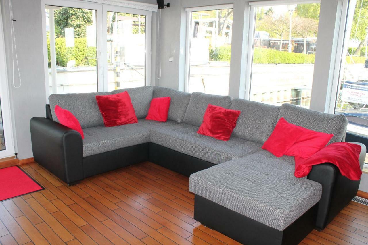 Отель Hausboot Deluxe Берлин Экстерьер фото