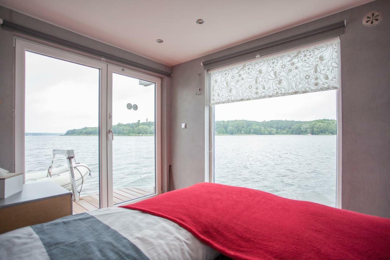 Отель Hausboot Deluxe Берлин Экстерьер фото